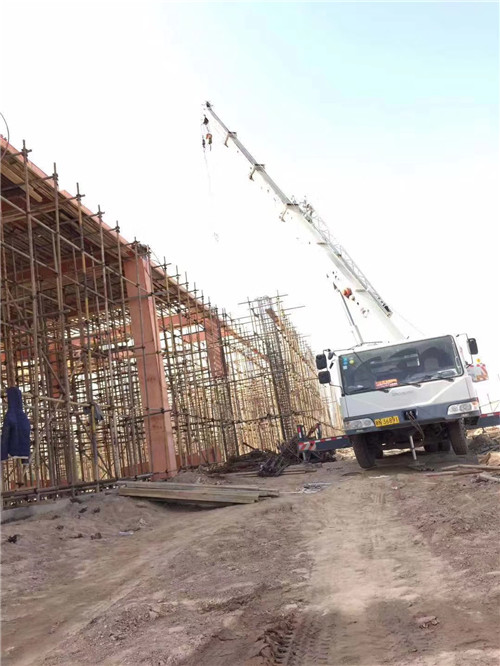 吉利区25 吨、50 吨吊车怎么选？多大重量 / 半径适合对应车型？